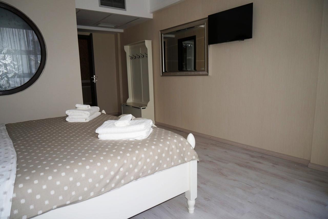 Romantic Boutique Focsani Ngoại thất bức ảnh