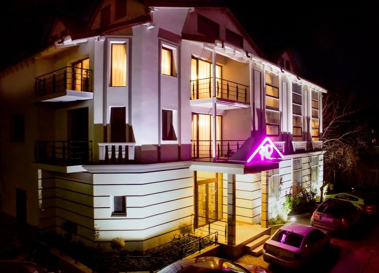 Romantic Boutique Focsani Ngoại thất bức ảnh