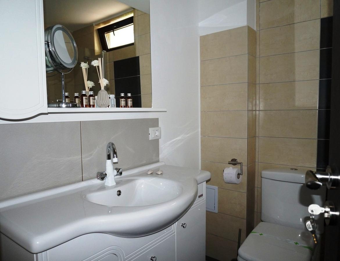 Romantic Boutique Focsani Ngoại thất bức ảnh