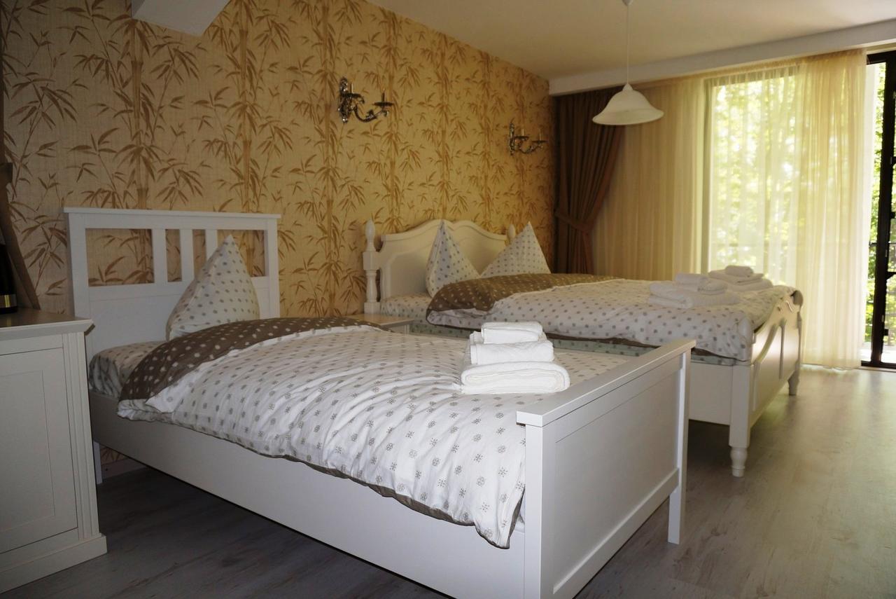 Romantic Boutique Focsani Ngoại thất bức ảnh